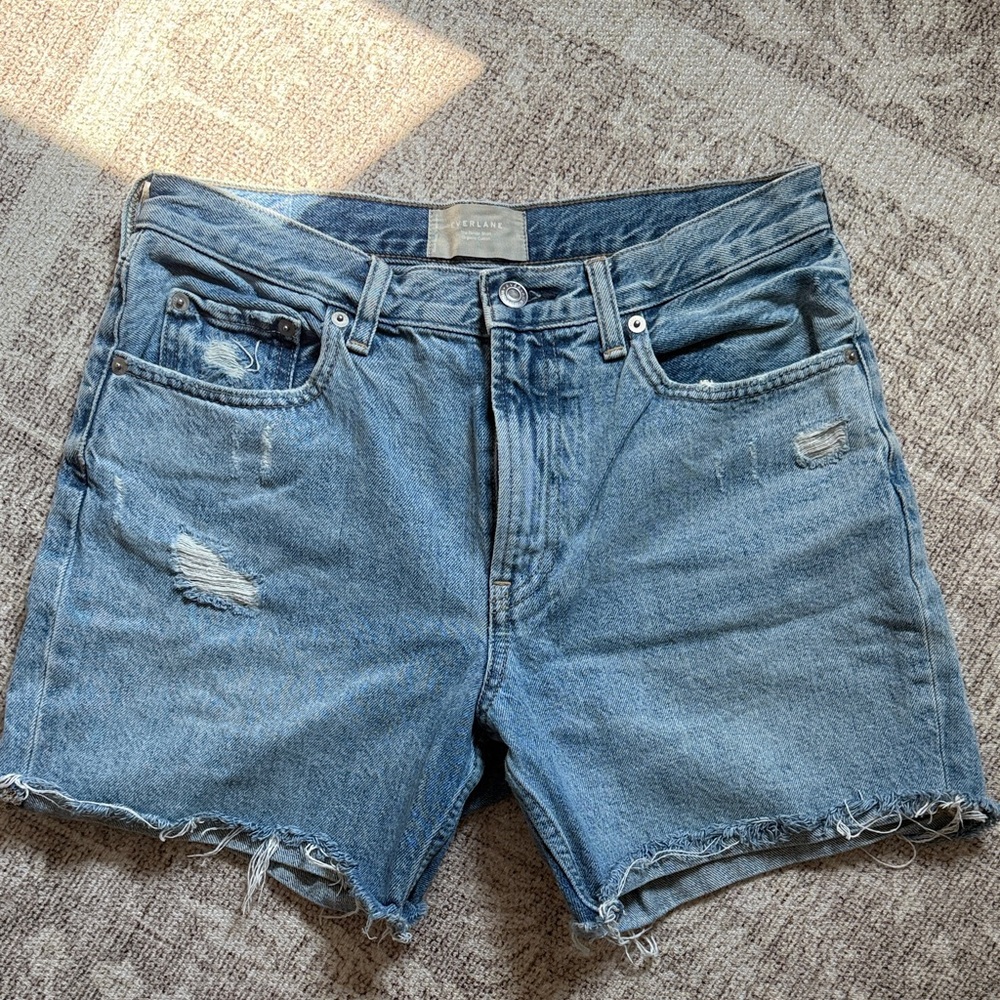 Everlane 100% Organic Cotton Distressed Denim Cutoff Short Size 27 Festival